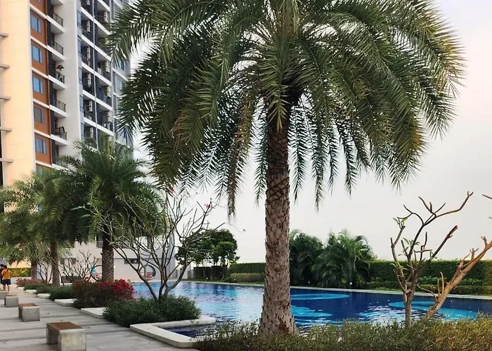 Apartment 曼谷繁华地区公寓 免费上网 家居家电齐全 *