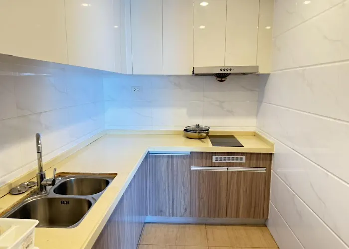 Apartment 曼谷繁华地区公寓 免费上网 家居家电齐全