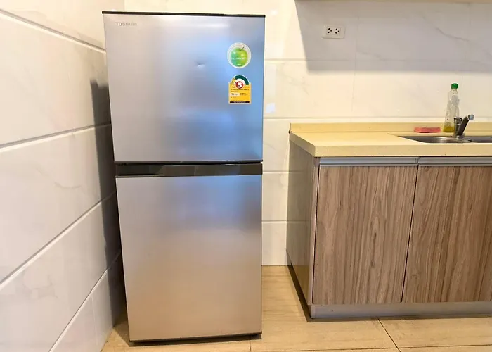 曼谷繁华地区公寓 免费上网 家居家电齐全 Apartment *