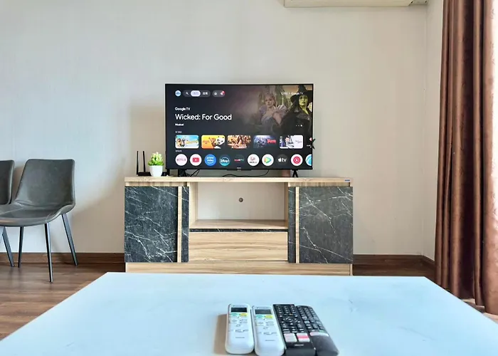 曼谷繁华地区公寓 免费上网 家居家电齐全 Apartment *